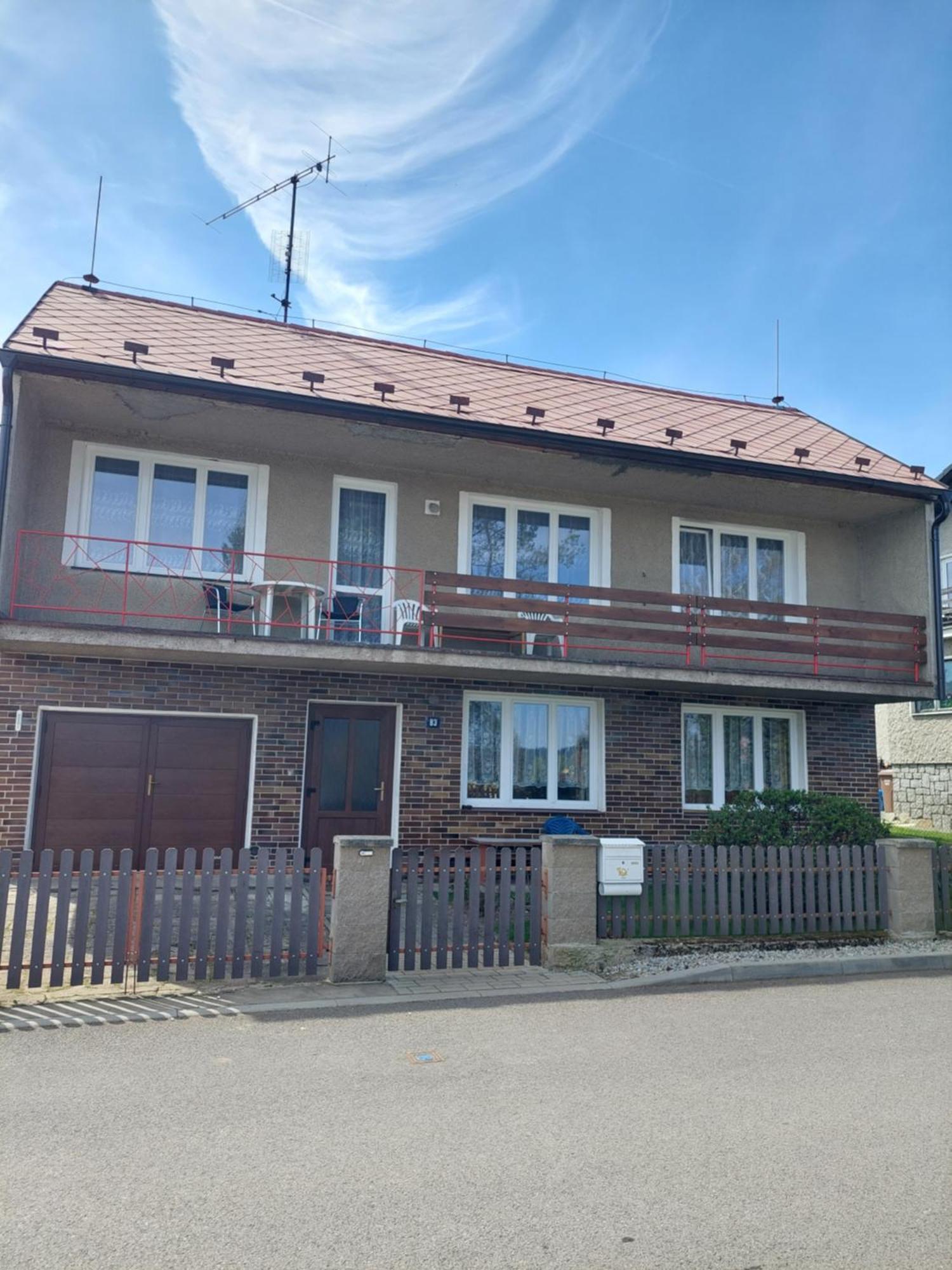 Ubytovani Na Lipne Černá v Pošumaví Exteriör bild
